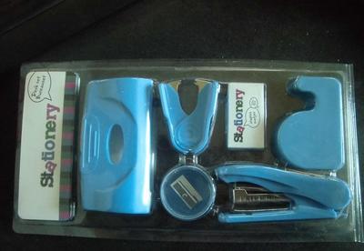 【本工廠自主生產訂書機、打孔器、起訂器、卷筆刀等系列文具產品】價格_廠家_圖片 -